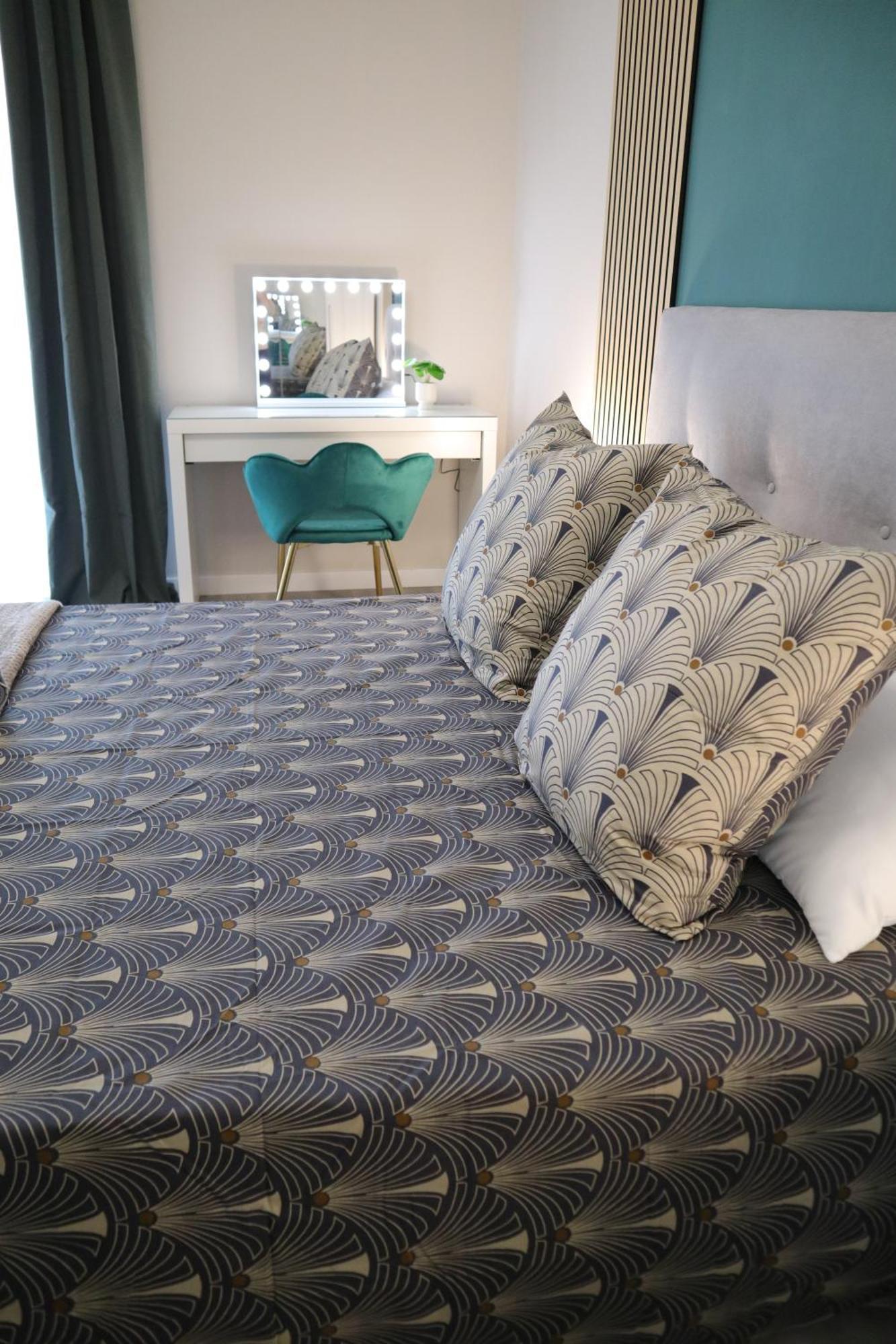 Sara'S Home - Modern Apartment Near Metro, Perfect For Families And Groups In Roma Ngoại thất bức ảnh